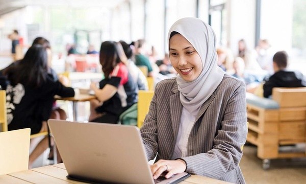 马来西亚思特雅大学宿舍条件深度解析（新生必看）